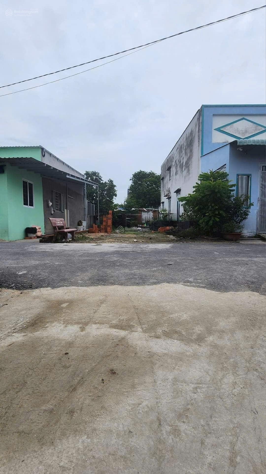 Chủ cần bán lô đất 98m2, vị trí đẹp đường Tân Hiệp 8, Xã Tân Hiệp, Hóc Môn, TP. HCM, Giá: 930tr