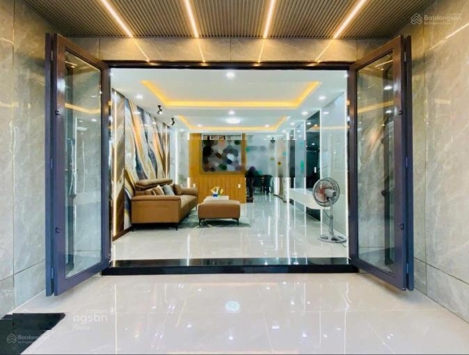 Nhà Nguyễn Tiểu La - Q10 giá 4tỷ090/79m2. Sát mặt tiền 3/2. Cho thuê 23tr tháng