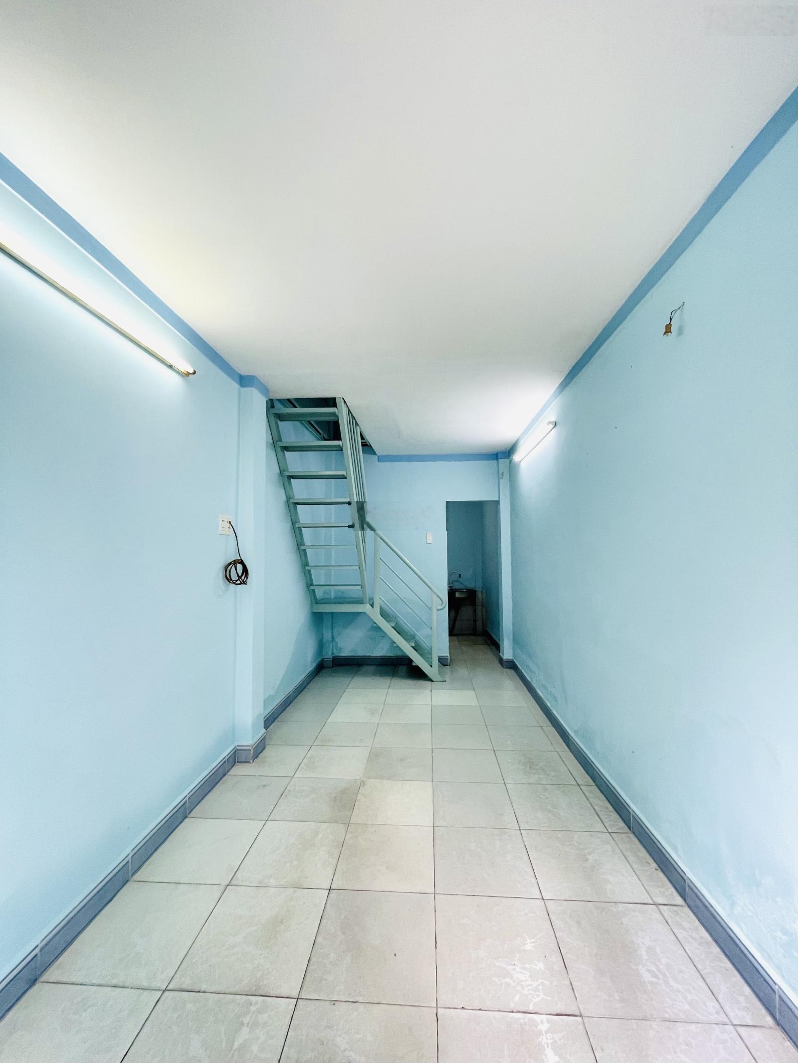 Bán nhà quận 6, p8, đường văn thân, hxh, shr chính chủ, hoàn công đủ, ko qh, ko lg