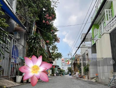 Nhà hẻm 3m gần hẻm xe hơi, quận 7, 45m2, chỉ 3.x tỷ