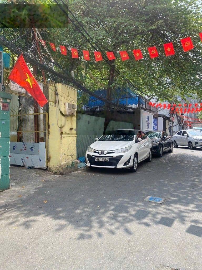 Nhà 2 tầng đường phan tôn quận 1 đakao chỉ 6 tỷ, sổ hồng riêng hoàn công đủ, đang cho thuê 15tr/thá