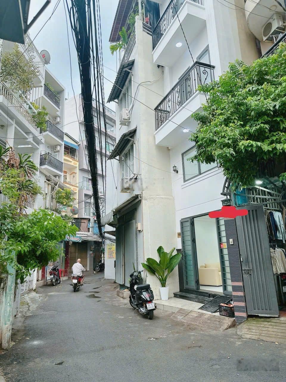 Hàng mới đầu năm 2026. Nhà 40m2 Lê Văn Sỹ, Phú Nhuận gần nhà thờ 3 Chuông. Xây 3 tầng, giá 2 tỷ 520