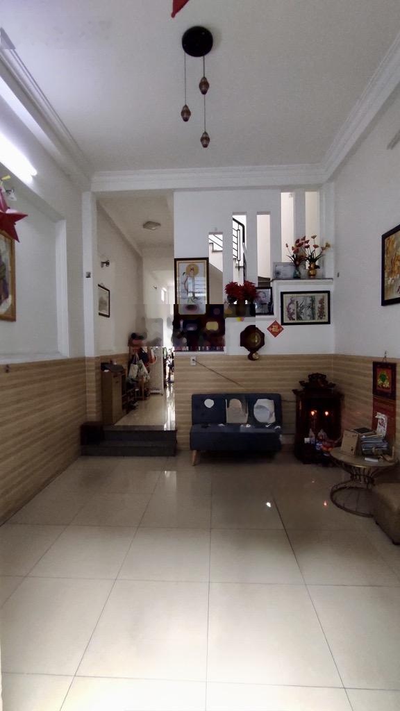 Bán nhà riêng tại Lý Thánh Tông, 5 tỷ, 50.4m2, 3PN, 3WC, đầy đủ nội thất