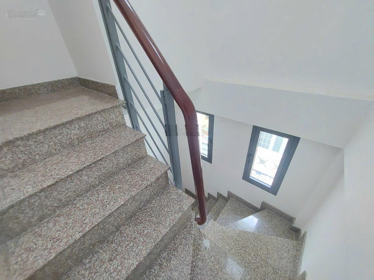 Ngộp! Giảm ngay 200tr, bán nhanh căn nhà HXH 4m đường Phan Văn Hân, Bình Thạnh giá 4tỷ4/48m2, SHR