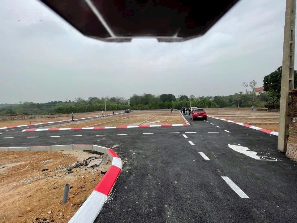 Bán gấp đất 100m2 tại Cẩm Lĩnh, 770 triệu VND bao đẹp