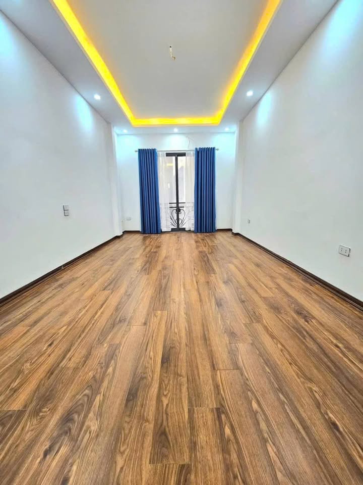 Bán nhà cạnh Đại học Công nghiệp, từ nhà ra Quốc lộ 32 là đường ô tô tránh, phân lô đô thị