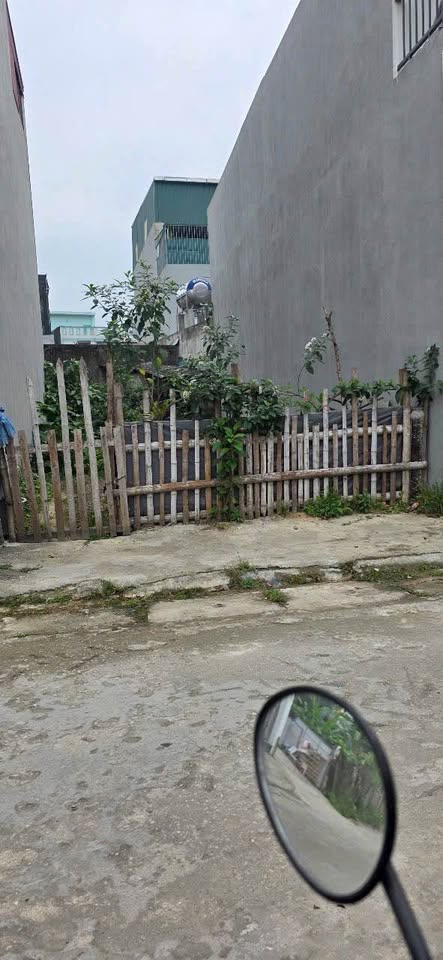 Bán lô đất đẹp gần Giống Cây trồng Nguyễn Trãi, Phú Sơn