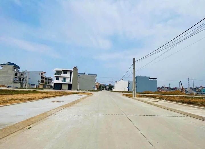 Bán 2 lô liền kề mặt đường Nguyễn Cơ Thạch, khu đô thị Nam Hoàng Đồng