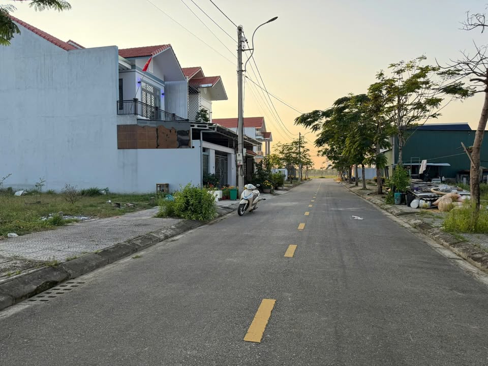 Bán đất khu quy hoạch Thủy Dương, gần Aeon Mall và trường FPT, giá 3.3 tỷ