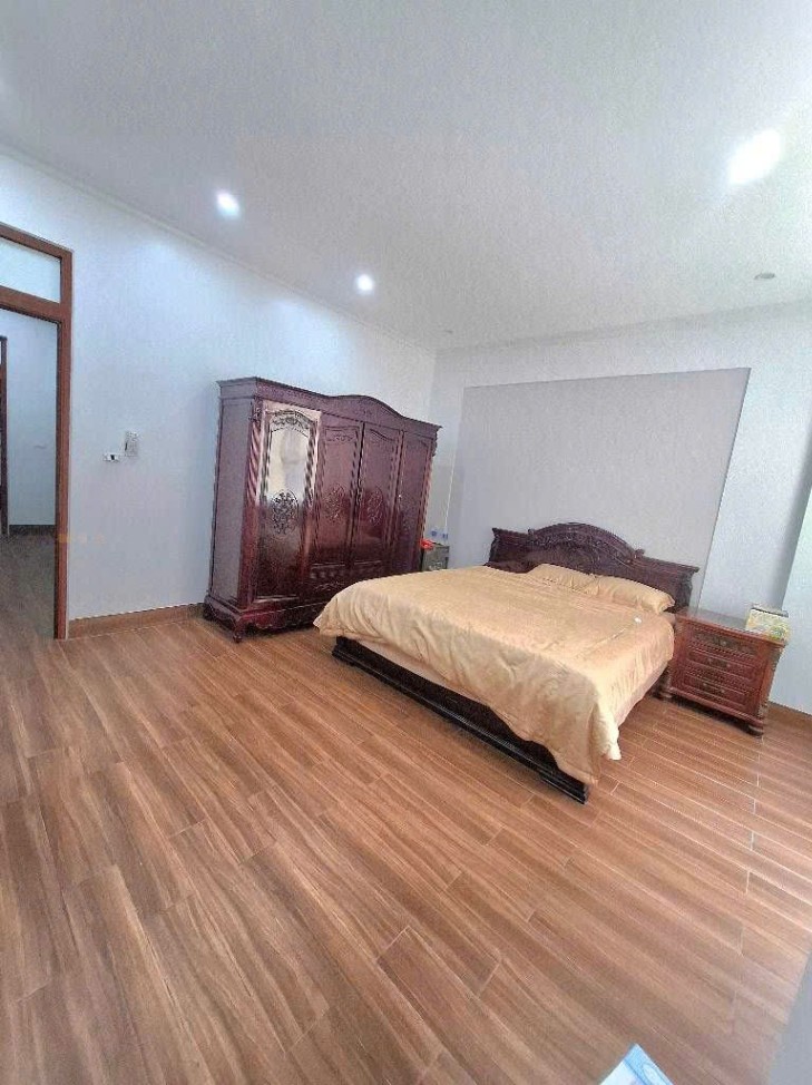 Bán nhà riêng quận Cầu Giấy, thành phố Hà Nội, giá 6 tỷ