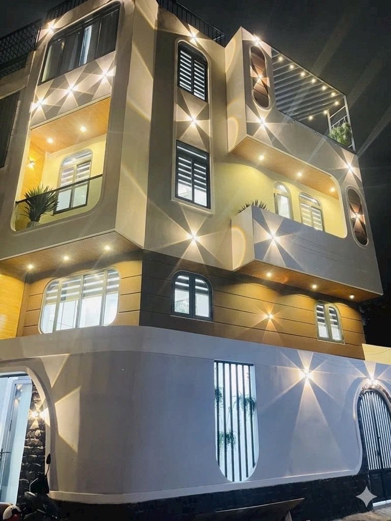 Bán nhà căn góc, hẻm xe hơi Thích Quảng Đức, Phú Nhuận