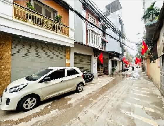 Bán nhà Vĩnh Hưng, Hoàng Mai, 65m², 5 tầng, thang máy, đường trước nhà ô tô tránh nhau