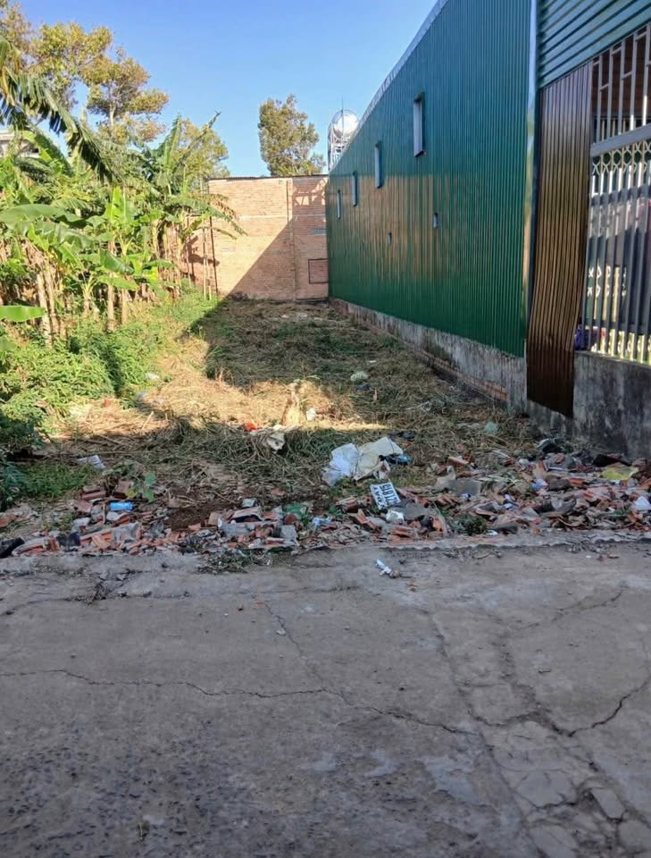 Bán đất tại hẻm 81 Y Ni Ksor, trung tâm Buôn Ma Thuột, giá 2.85 tỷ