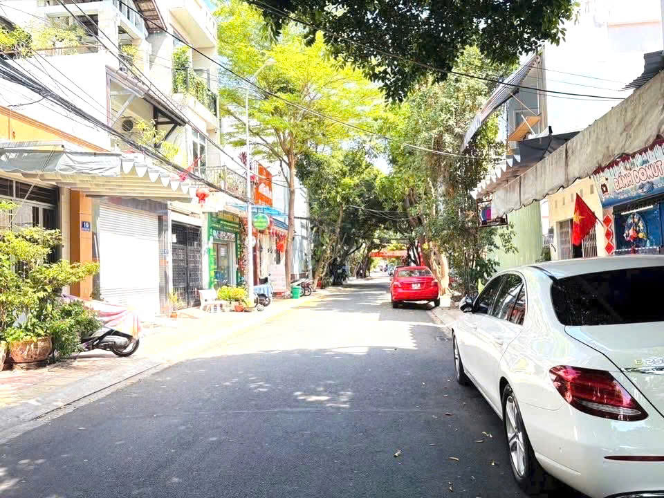 Bán nhà mặt tiền đường tại phường Tam Thắng, Hồ Chí Minh, giá 9.5 tỷ