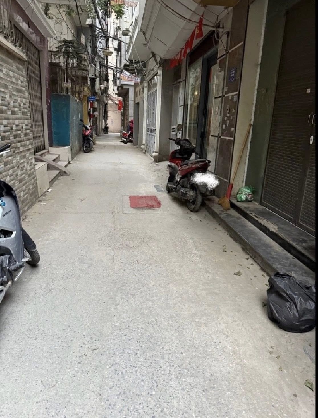 Bán nhà Trương Định, Hoàng Mai, 42m2 x 5 tầng, mặt tiền đẹp, sổ vuông nở hậu, vài bước ra ô tô, giá 8 tỷ