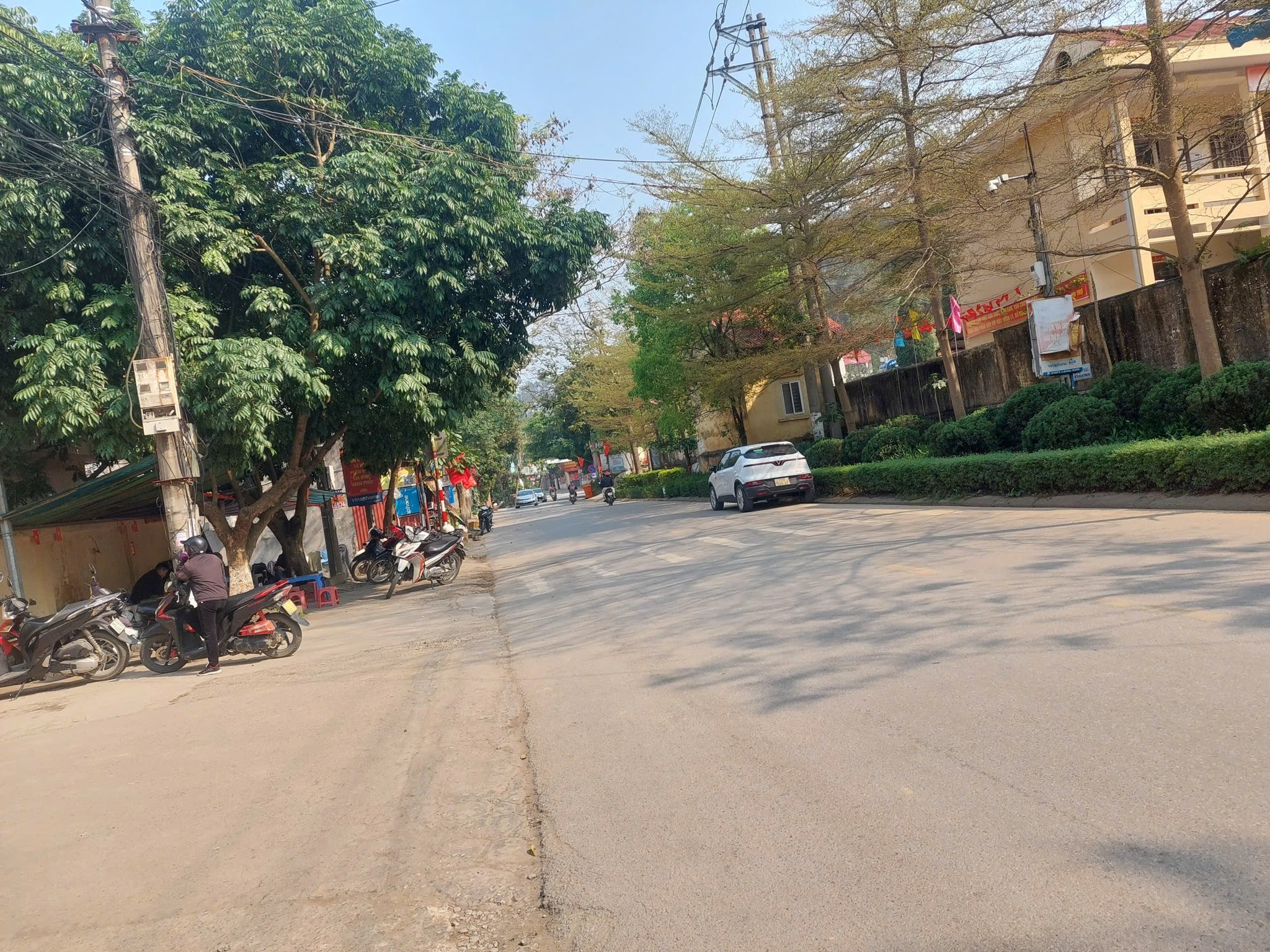 Bán đất mặt đường Mỹ Sơn, khu vực dân cư đông đúc, phù hợp vừa ở vừa kinh doanh, giá 2.35 tỷ