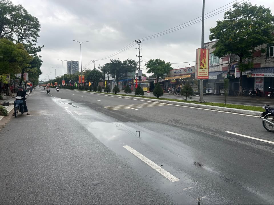 Bán đất tặng nhà cấp 4 mặt tiền Nguyễn Lương Bằng, Liên Chiểu, Đà Nẵng