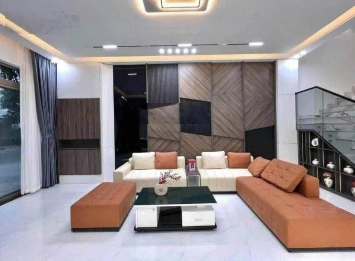 Bán nhà Bình Chánh thiết kế đẹp, công chứng liền - 985 TR