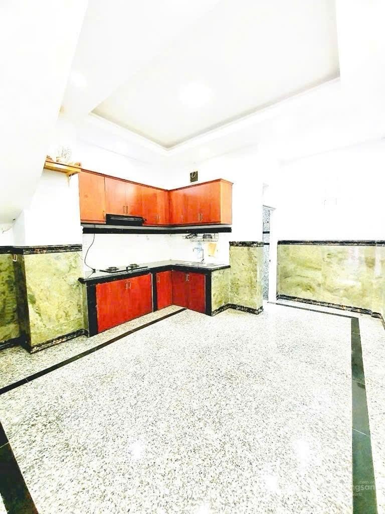 Bán gấp nhà 4 x 15m đúc 3 lầu đường Thống Nhất, Quận Gò Vấp