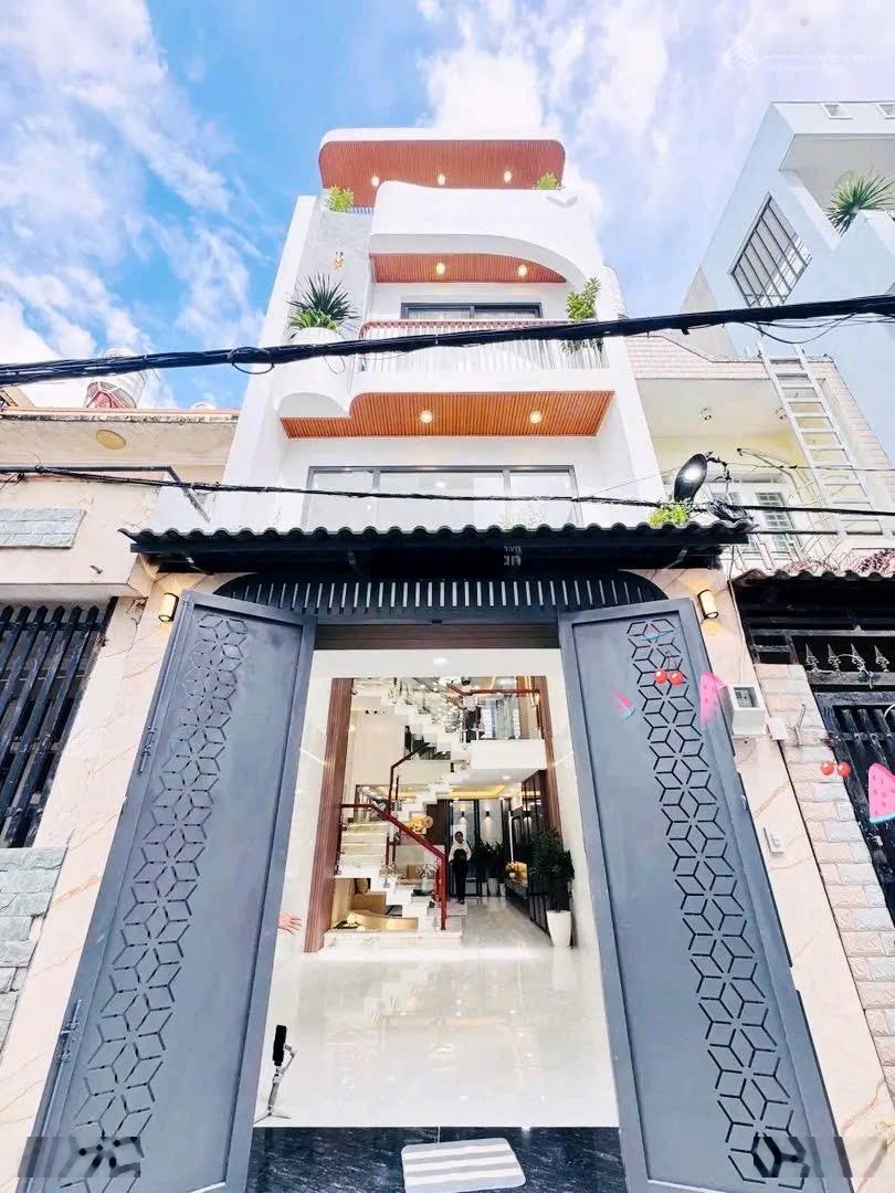 Kẹt vốn làm ăn bán nhà Nguyễn Trãi - Q.1.Giá 3Tỷ2/68,6m2 cho thuê 22 triệu, gần Ngã Sáu Phù Đổng