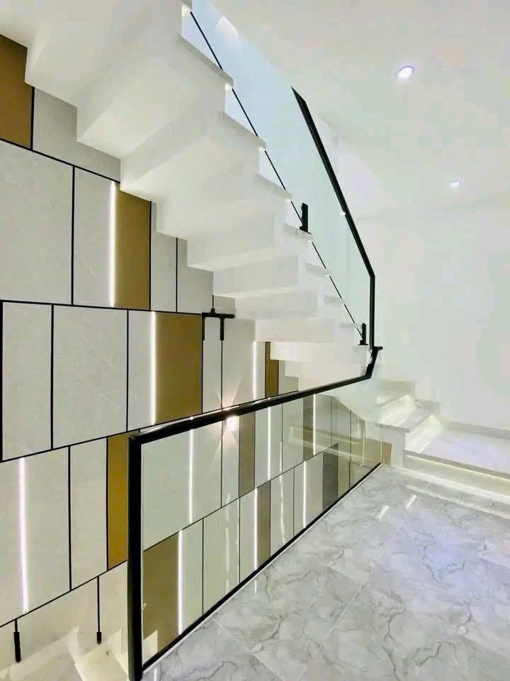 Siêu phẩm nhà Giă 4Tỷ270/108,4m2 Ngô Tất Tố, P19, Bình Thạnh. Cách đường Nguyễn Văn Lạc 200m