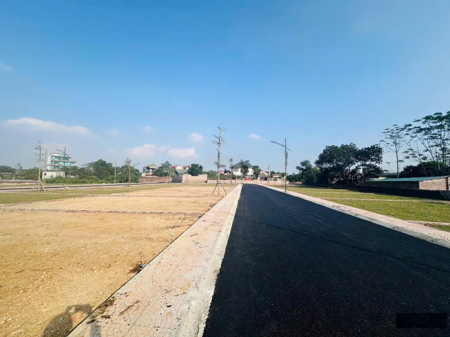 Chỉ 1 tỷ 6 đất F0 trung tâm phường Hà Nội, 100m2 full đất ở đô thị. 300m ra chợ, bệnh viện, Đại học