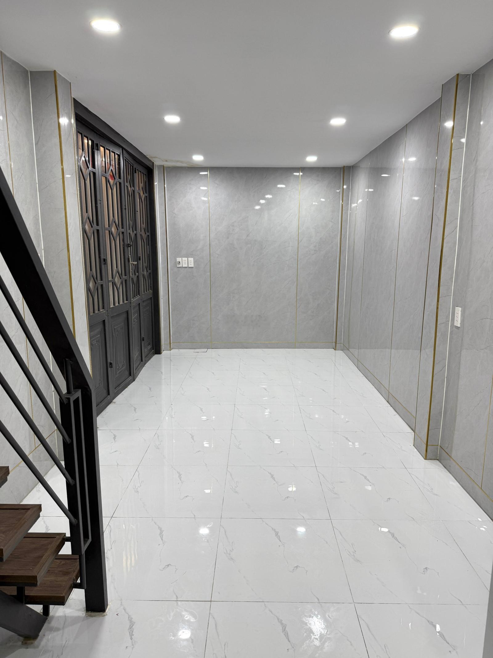 Bán Nhà Quận 1 Nguyễn Đình Chiểu