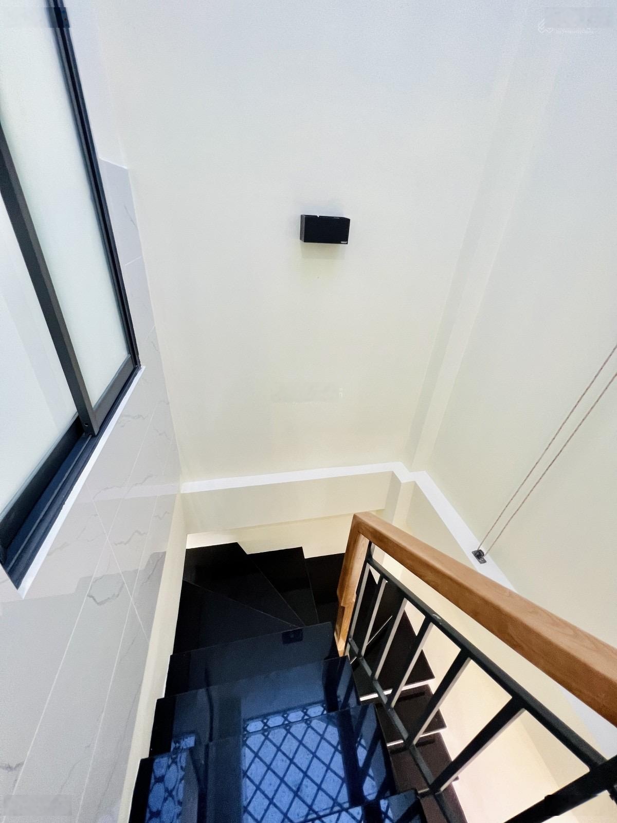 Bán nhà Tân Phú 1/ Lê Lư nhà mới 2 tầng BTCT 2PN gần mặt tiền chỉ 3.35 tỷ