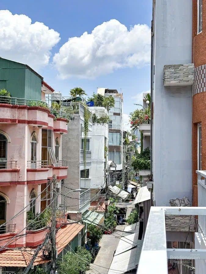 Quá rẻ! đã giảm 1 tỷ. 3 mt - ngang bề thế 10m. hxh trần hưng đạo - q1 - chỉ còn 8.5 tỷ (tl).