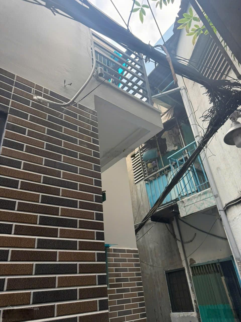 Bán Nhà Riêng giá ưu đãi tại Huỳnh Văn Bánh, p 15, Q.Phú Nhuận, 2,9 tỷ, 15m2