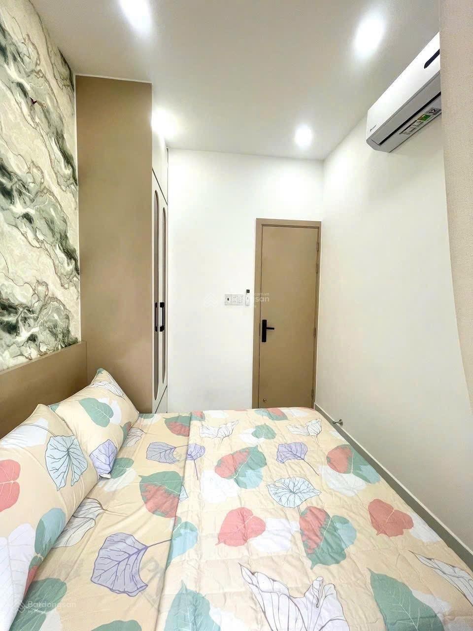 Cực Hiếm! Bán nhà 20,5m2 xây 2 tầng Bùi Quang Là,Gò Vấp giá 1tỷ990.Gần Emart Phan Huy Ích.Hẻm 4m