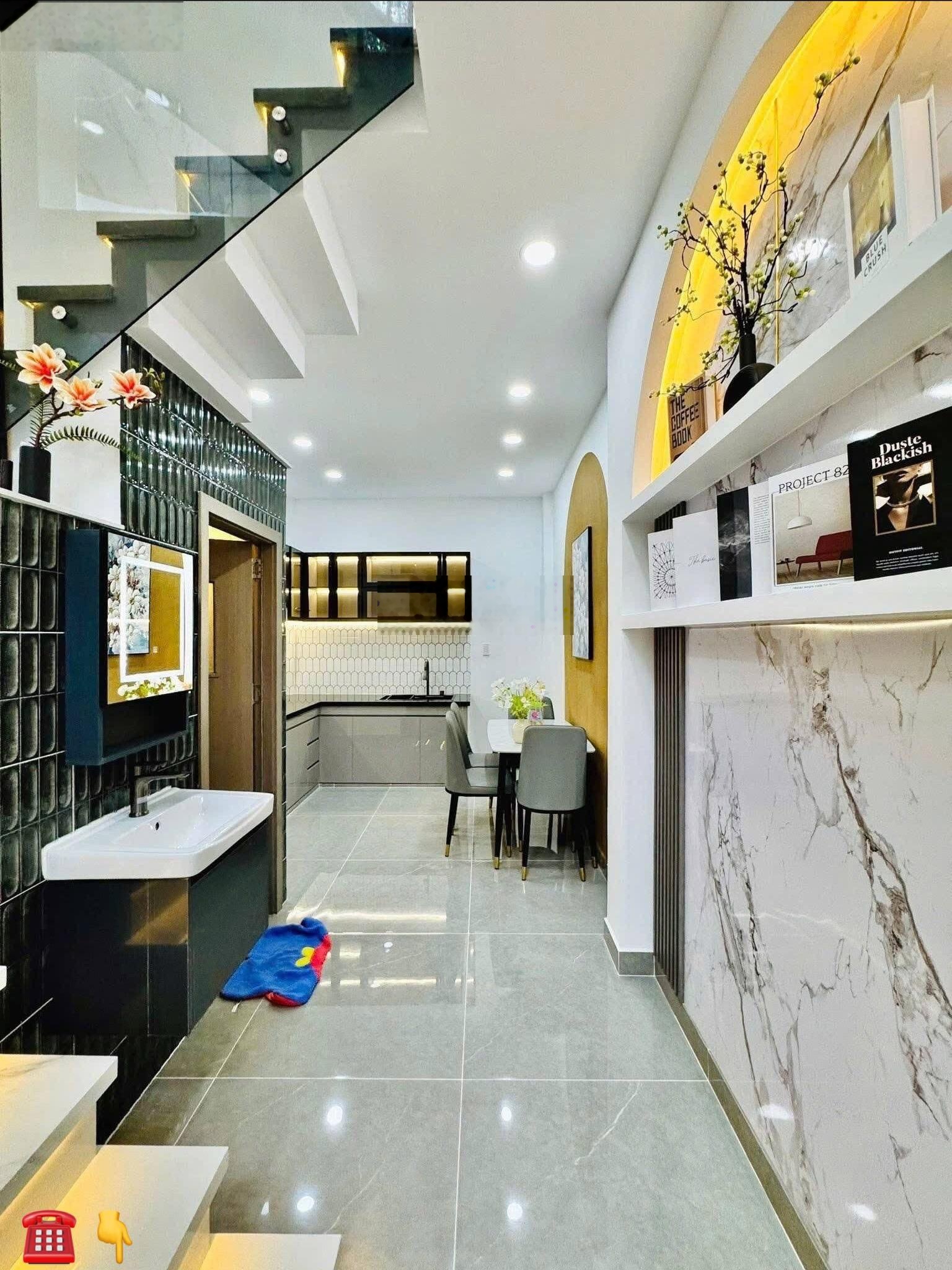 Bán nhà Phan Đăng Lưu - Q.Phú Nhuận. DT 75m2. Đang cho thuê 24triệu. Gần Trường THCS Châu Văn Liêm