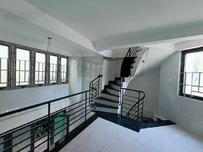 Nhà hxh Nguyễn Văn Lượng 30m2, 4tầng, 3pn, 3wc nhỉnh 4tỷ có cổng sau ngày Lotte Mart , p17, gò vấp