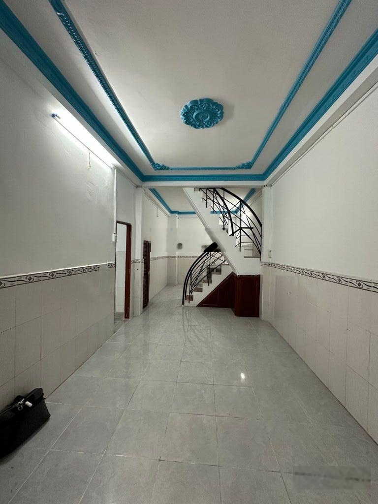 Gấp bán nhà 2tầng Tân Phú chỉ 3.5tỷ 36m2.2pn.3wc thông tứ tung