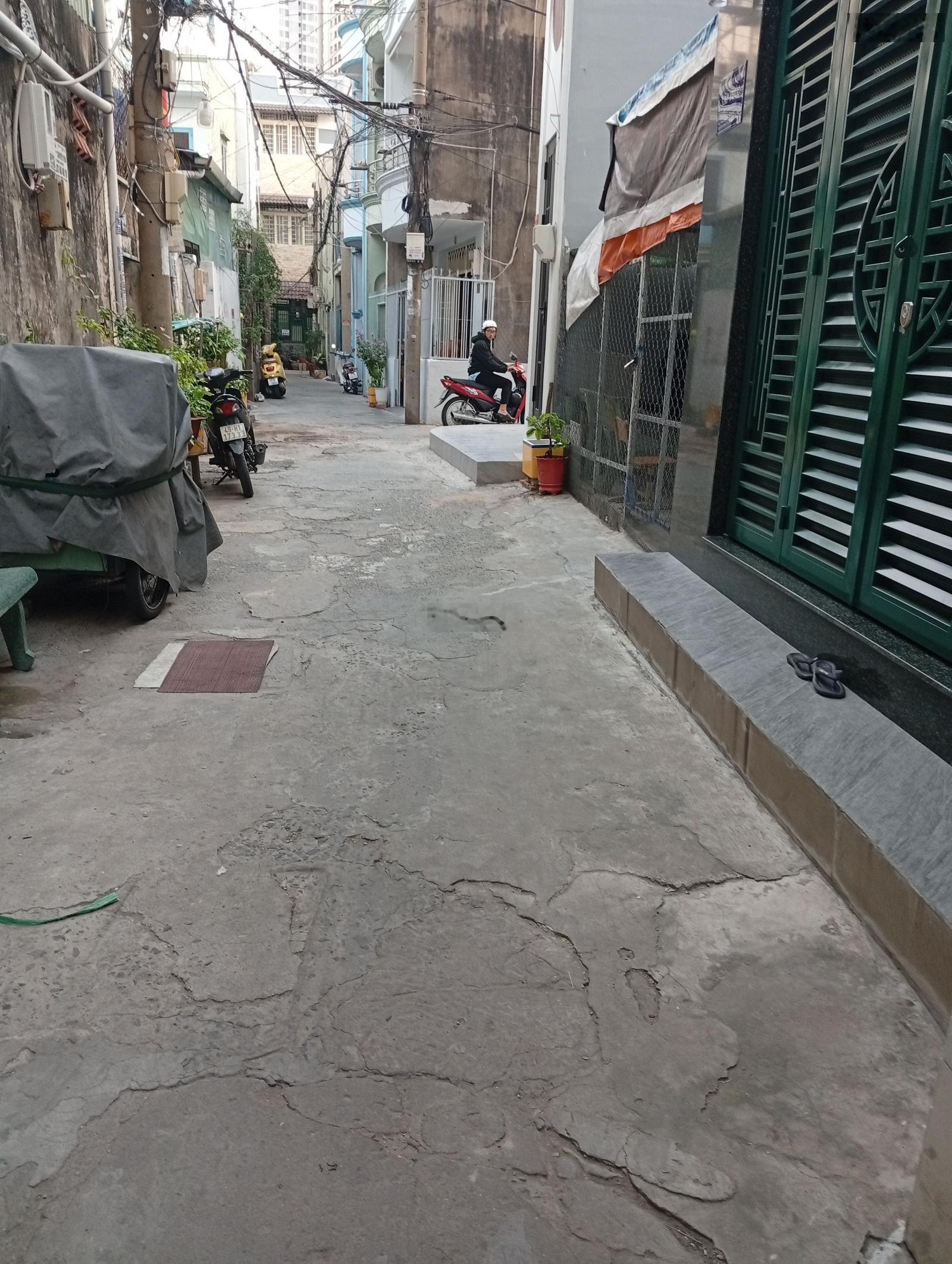 Hẻm ba gác nguyễn hữu cảnh thạnh mỹ tây, bình thạnh chỉ 2.9 tỷ