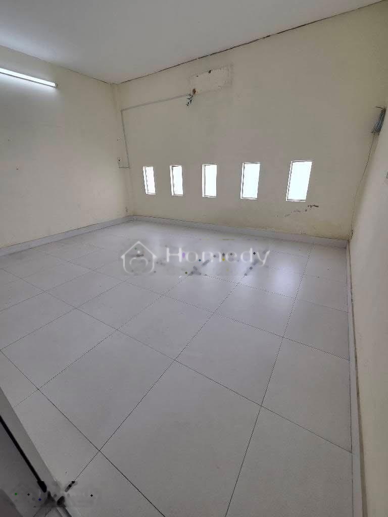 Lh Phúc 0794062948 Bán gấp nhà 60m2/1ty879 ngay Cách mạng tháng 8_Tân Bình, Shr-HXH rộng rãi