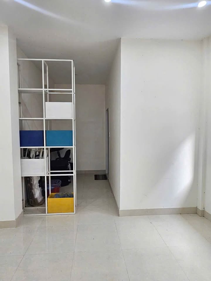 Cho thuê văn phòng co-working thành phố Huế, tỉnh Thừa Thiên Huế, giá 4,5 triệu/tháng