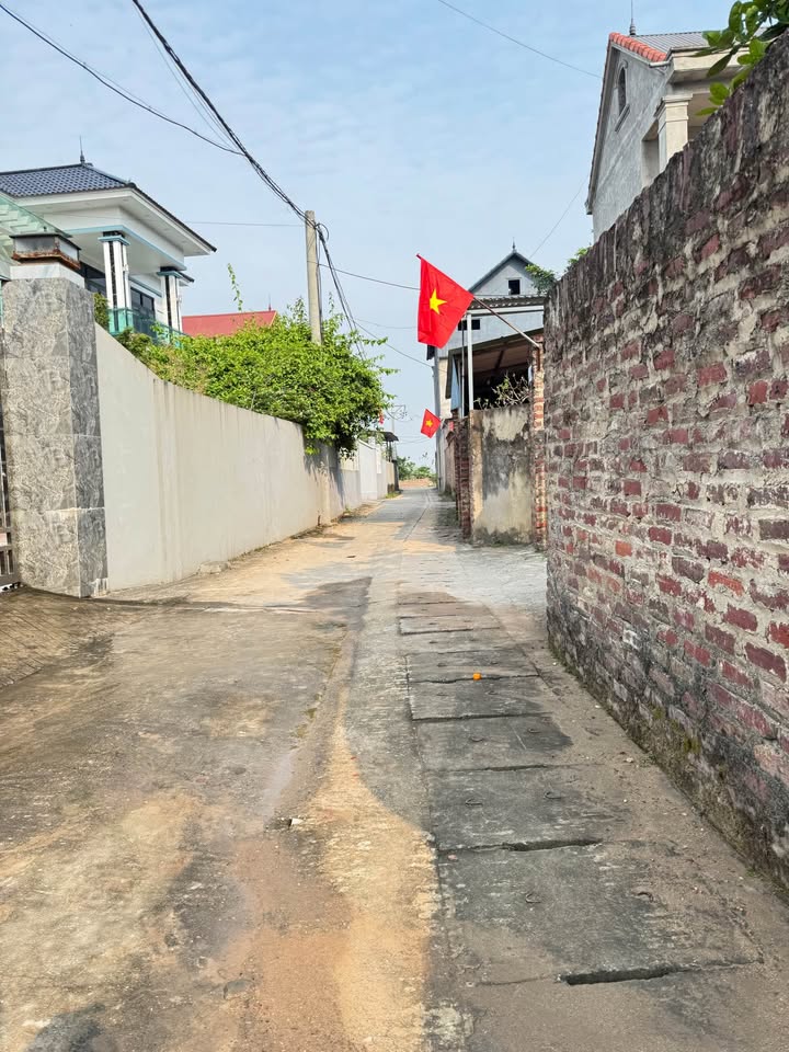 Bán nhà riêng huyện Sóc Sơn, thành phố Hà Nội, giá 2 tỷ