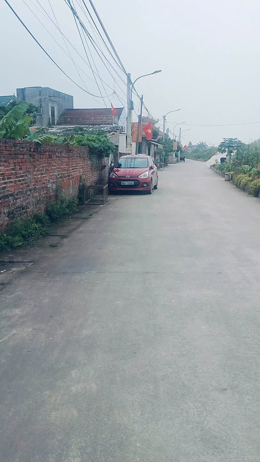 Bán lô đất tại xã Cao Đức, Bắc Ninh, trục chính đường 2 ô tô tránh nhau, có thể kinh doanh buôn bán được