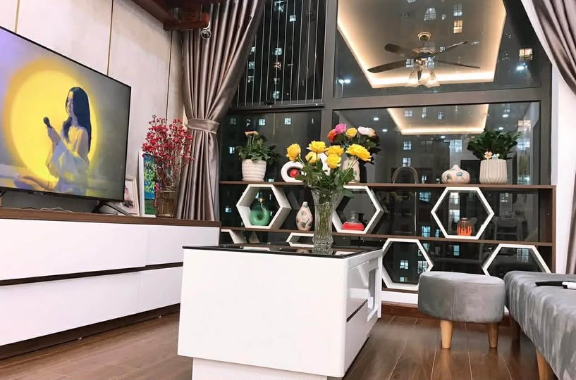 Bán căn hộ chung cư quận Tây Hồ, thành phố Hà Nội, giá 5,5 tỷ