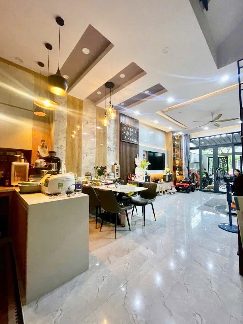 Bán nhà mới 3 tầng tại Thanh Lương, Hòa Xuân, Cẩm Lệ