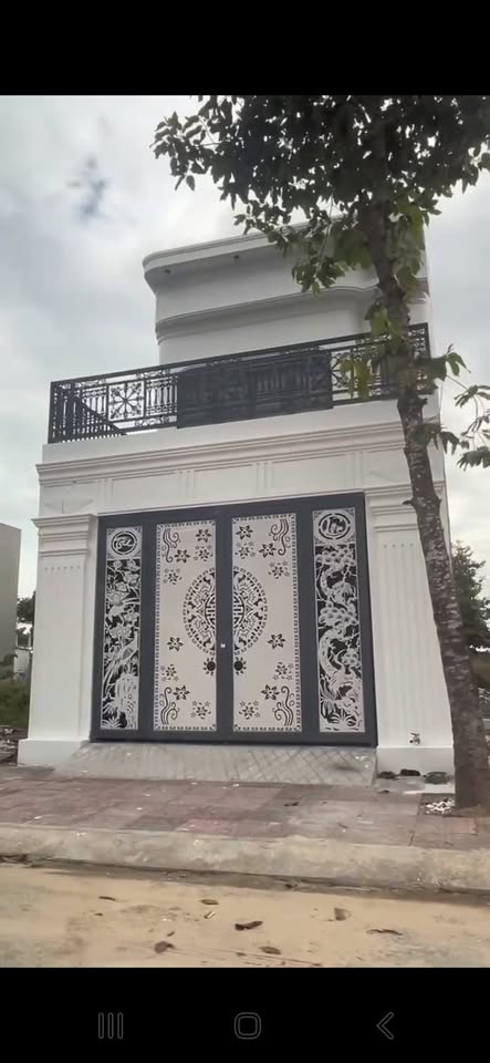 Bán nhà sổ riêng, tặng full nội thất ngay trung tâm Hội Nghĩa, Tân Uyên