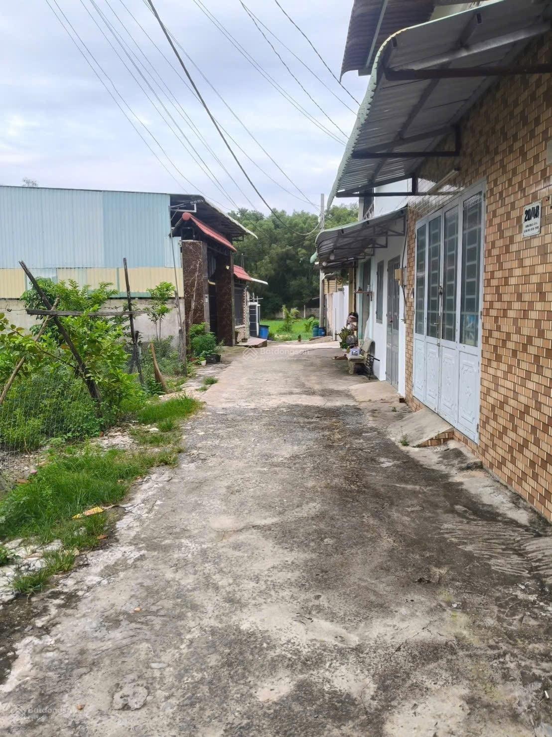 Đất chính chủ gửi cần bán gấp thuộc xã Hòa Phú huyện Củ Chi DT 5 x 26,2m giá 850tr