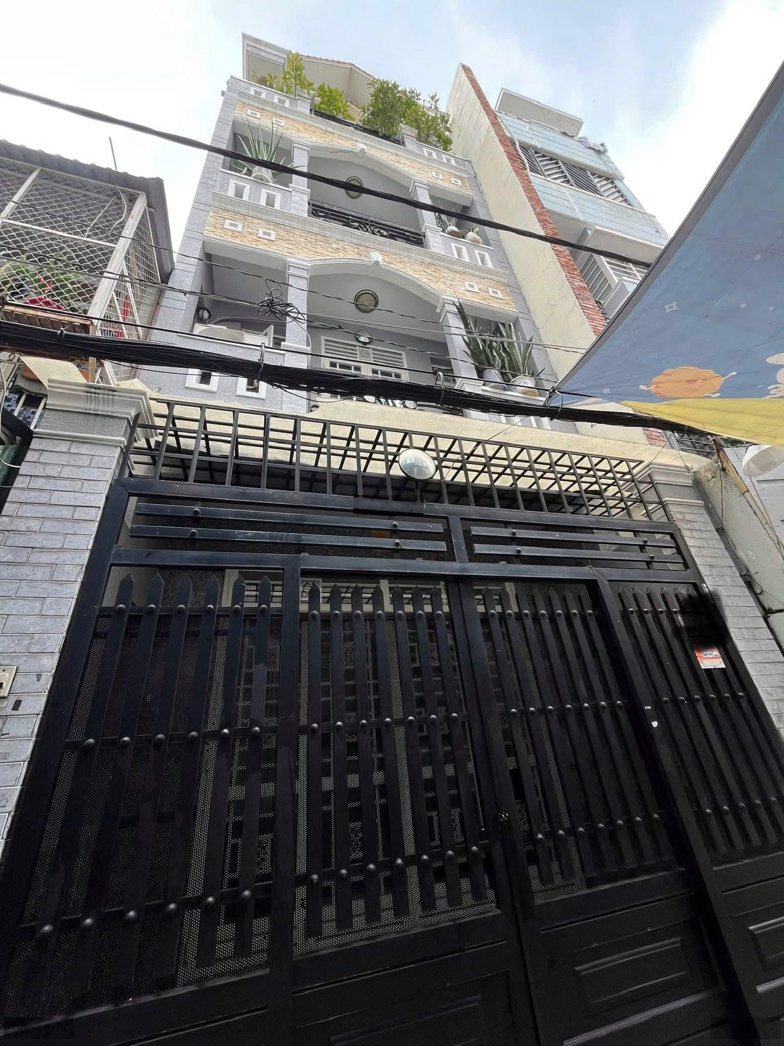 Chủ thiện chí giảm sâu - cần bán nhà HXH Hàn Hải Nguyên, Q11. Giá 3Tỷ130 còn TL