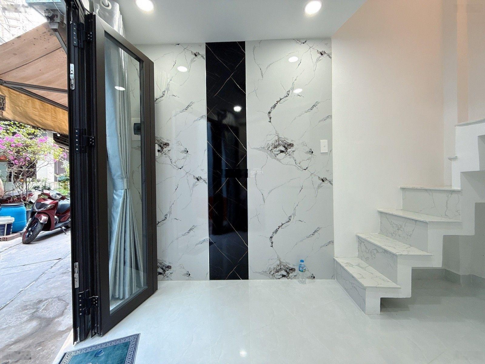 1.89 tỷ có nhà 3 tầng SHR 2025. Siêu phẩm mini 2PN xách vali vào ở ngay