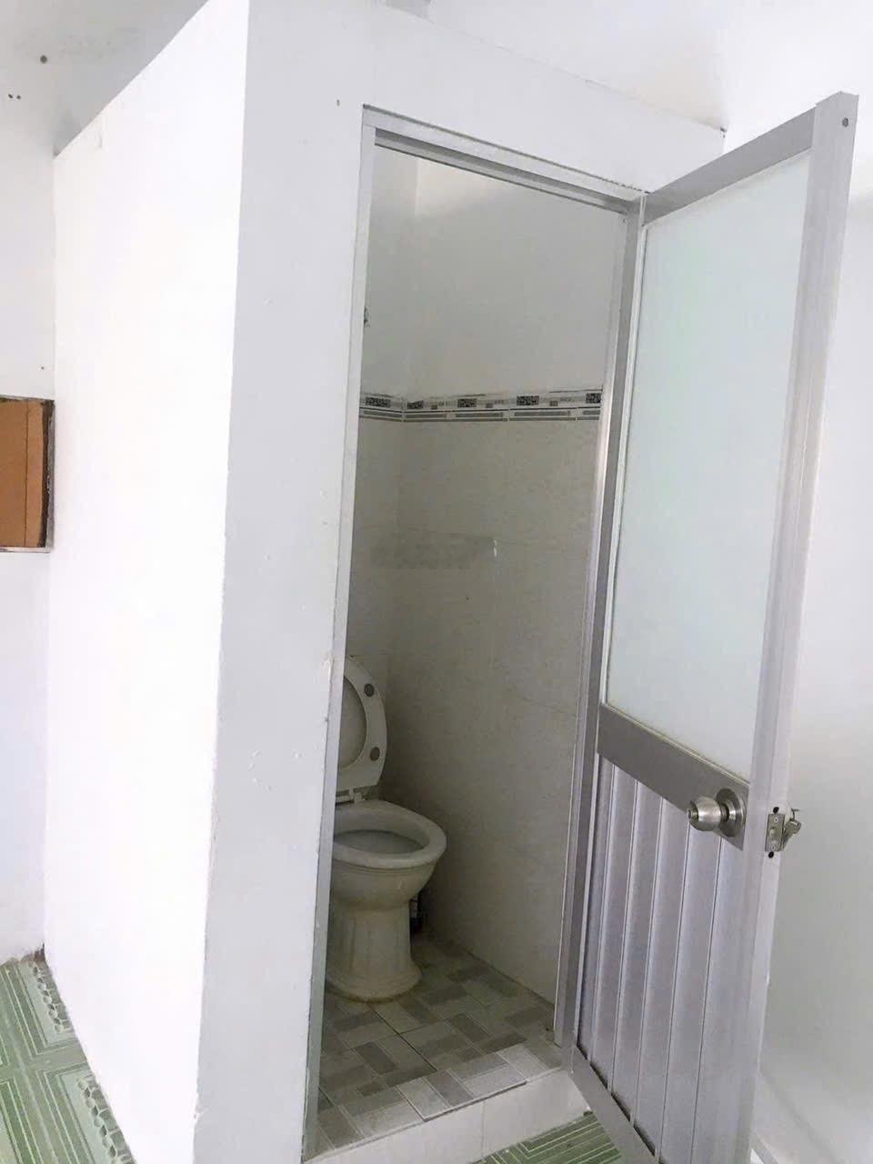 Bán nhà mini, Phù hợp với gđ nhỏ, sổ hồng cầm tay, giá 2tỷ220 còn bớt tổng dt sàn 40,6m2