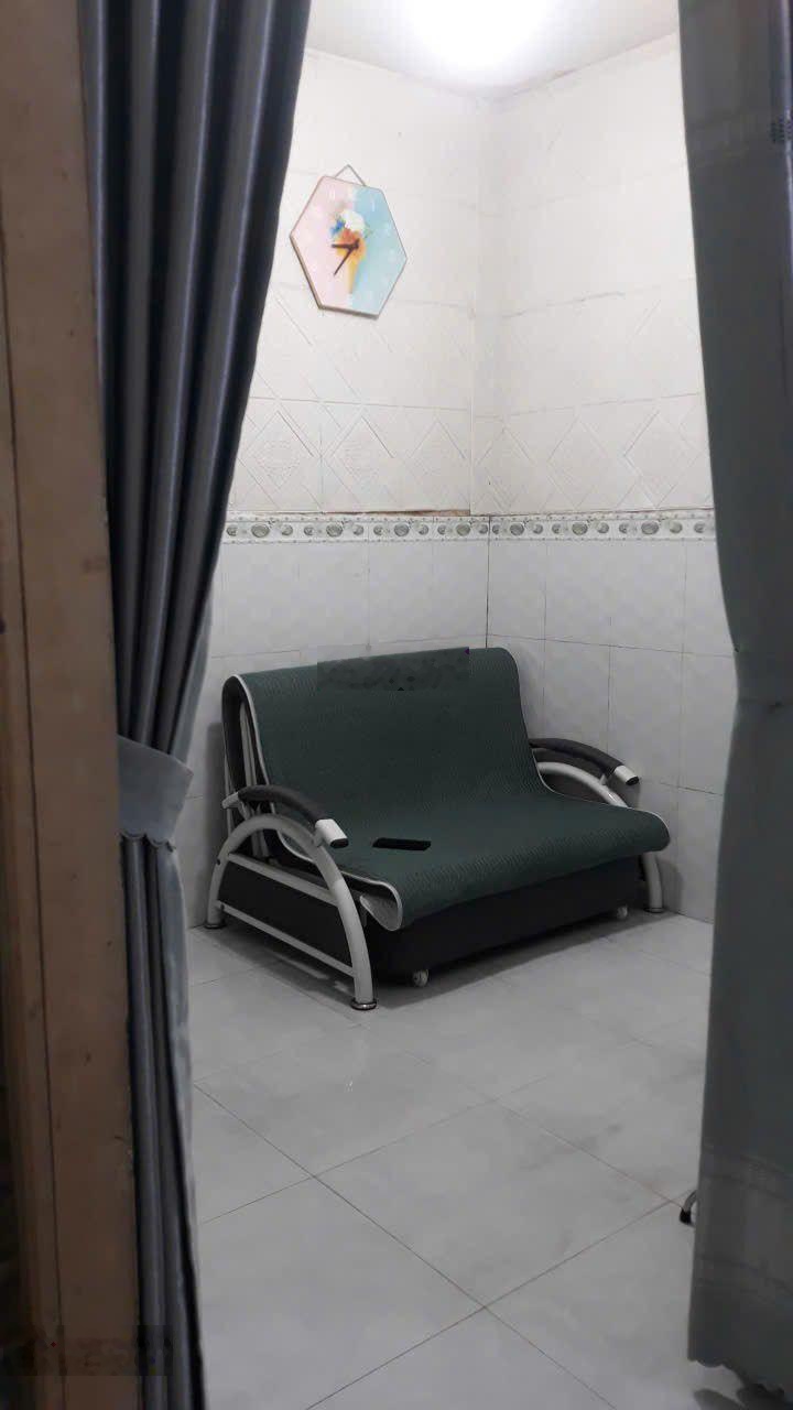 Bán nhà 650tr vi bằng DT 3m*5m đường nguyễn văn quá