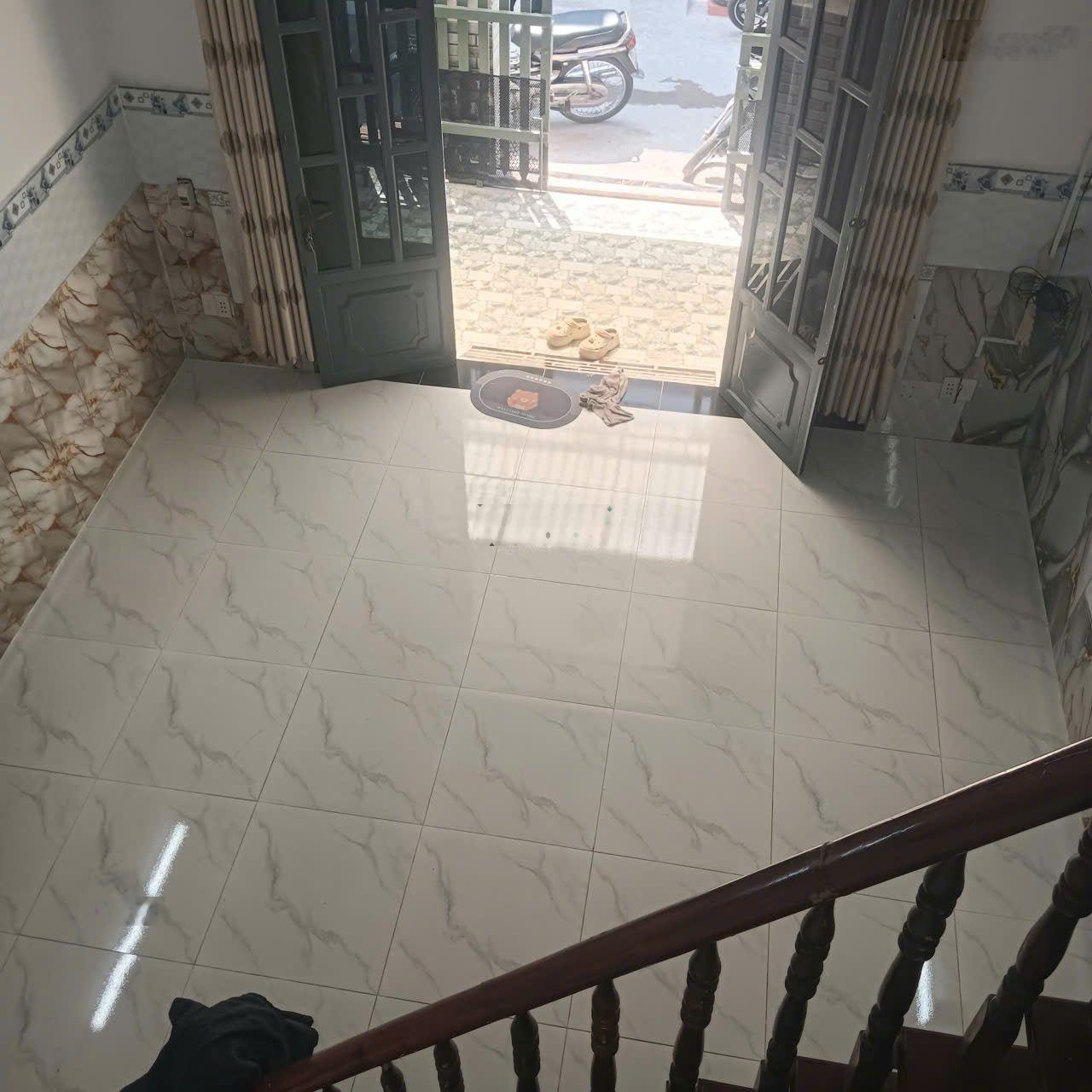 Nhà nguyên căn thạnh Lộc cho thuê