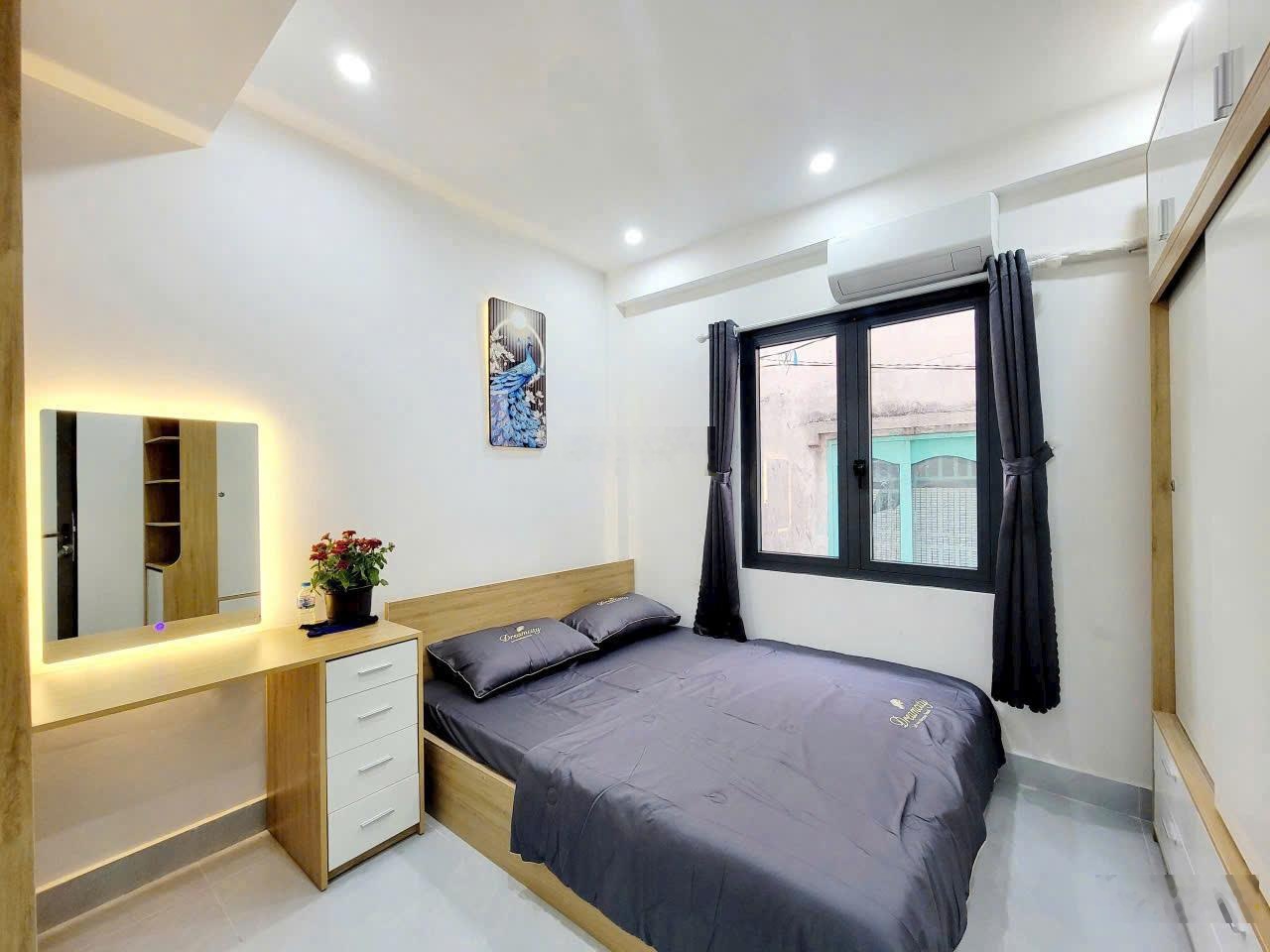 Nhà mới Xô Viết Nghệ Tĩnh P17 Bình Thạnh,1 trệt 3 lầu, full nội thất, gần Landmark 81, 3.8 tỷ TL.