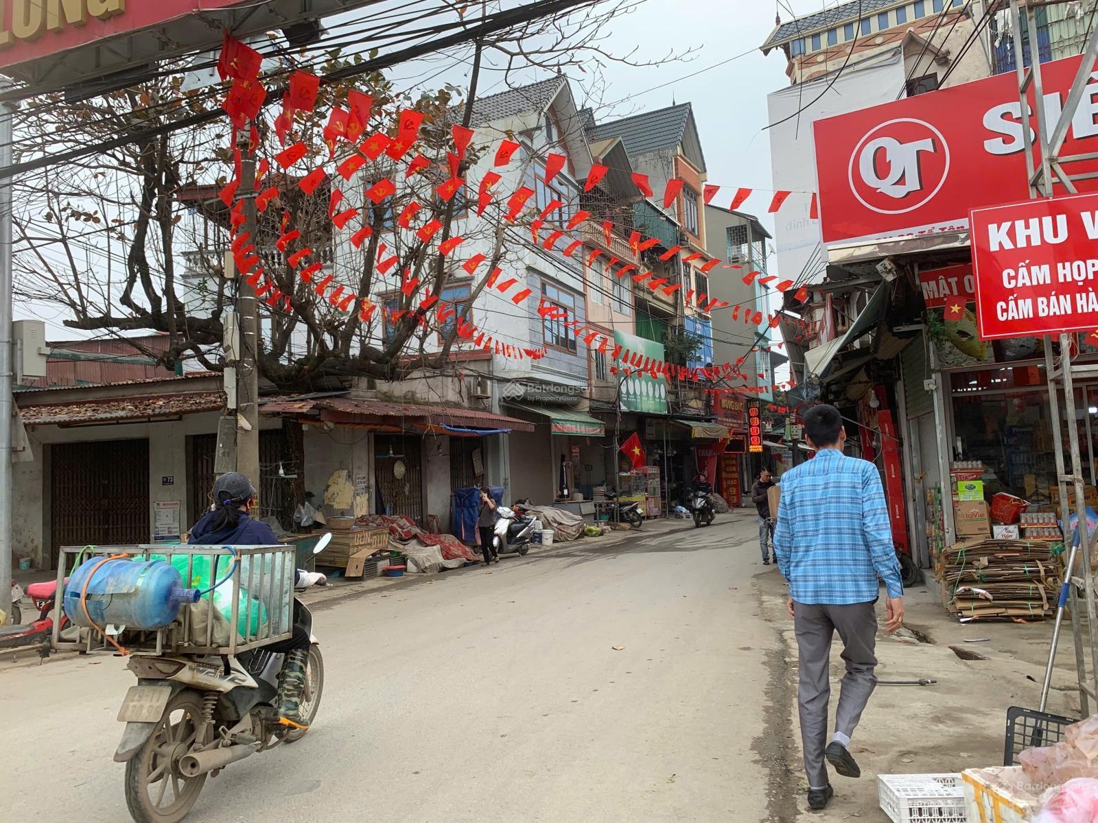 Cần vốn làm ăn, chú tôi cần bán lô đất 64m2, đường to 7m tại Hòa Lạc. Giá nhỉnh 1ty6. Sổ đỏ 100%